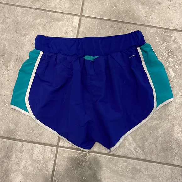 Reebok Playdry L Blue Shorts Used - Picture 2 of 5